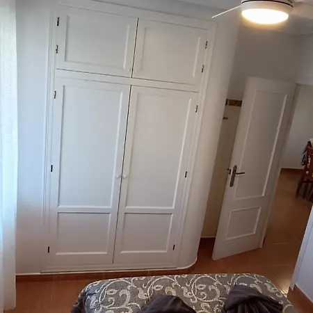 Isabel *